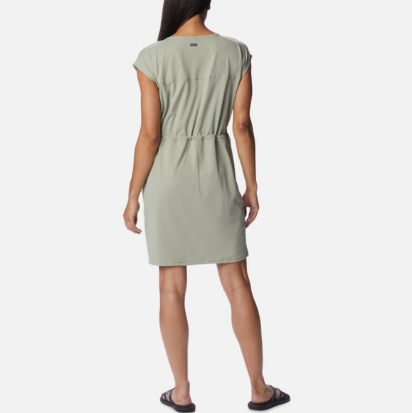 COLUMBIA l Double Springs Cinch Dress - Picture 4 of 7